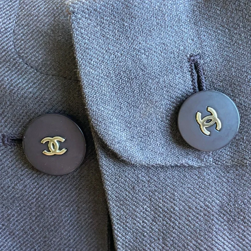 Auth CHANEL SUIT 100% Linen Jacket & Skirt size 38